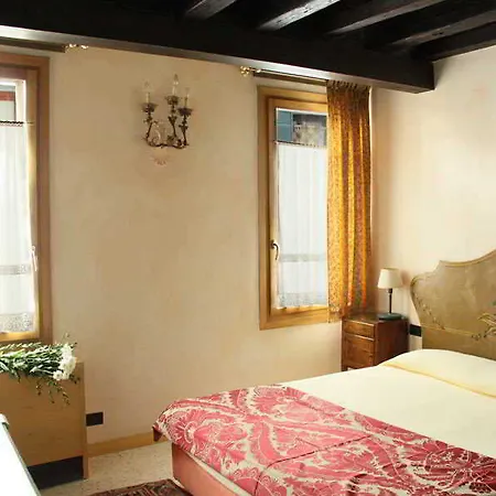 San Simeon Apartment *